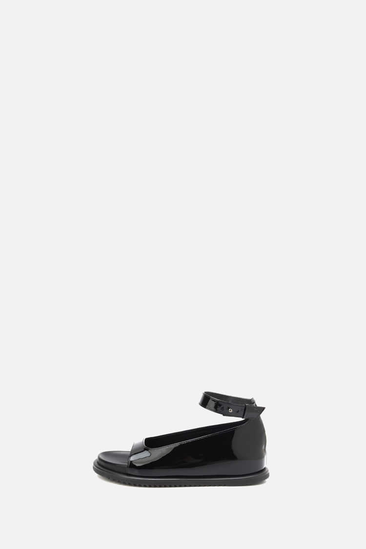 comfy sandal - patent black