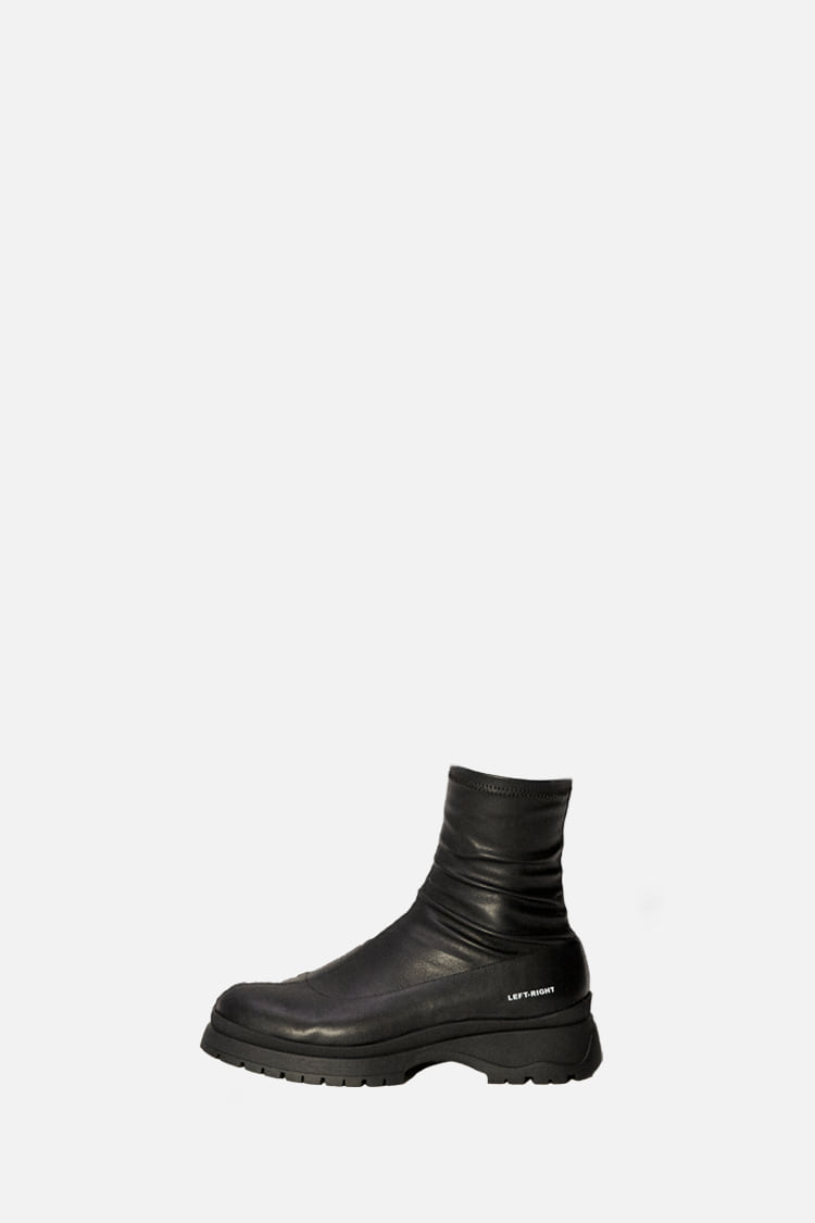 span leather ankle boots - black